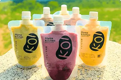 北海道産の豆をベースに果物や野菜を合わせた冷凍豆スムージー<br>5種セット